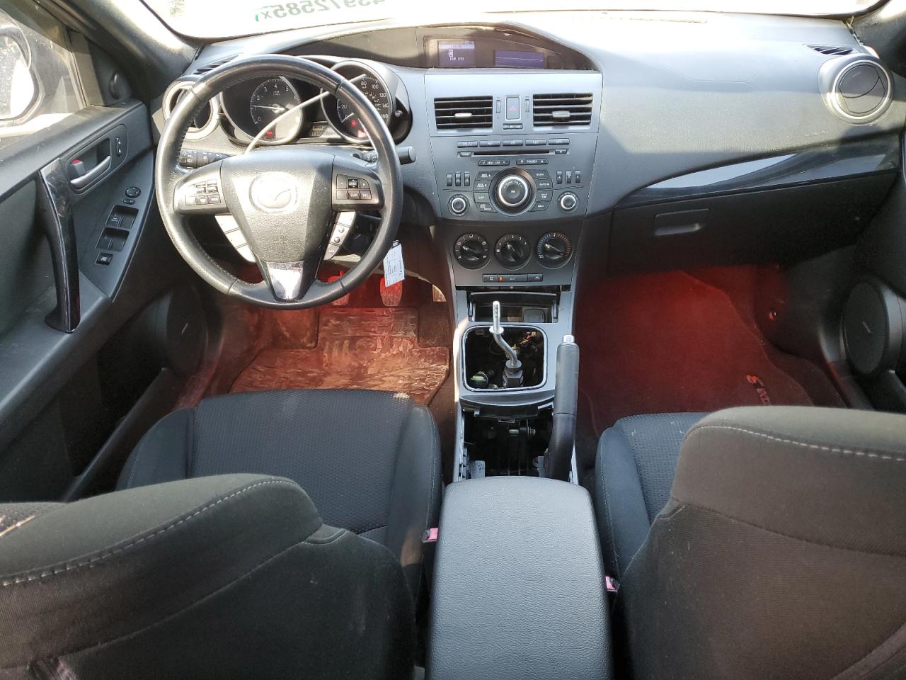 2012 Mazda 3 - Image 8
