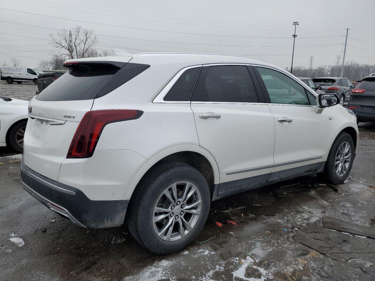 2021 Cadillac XT5 - Image 3