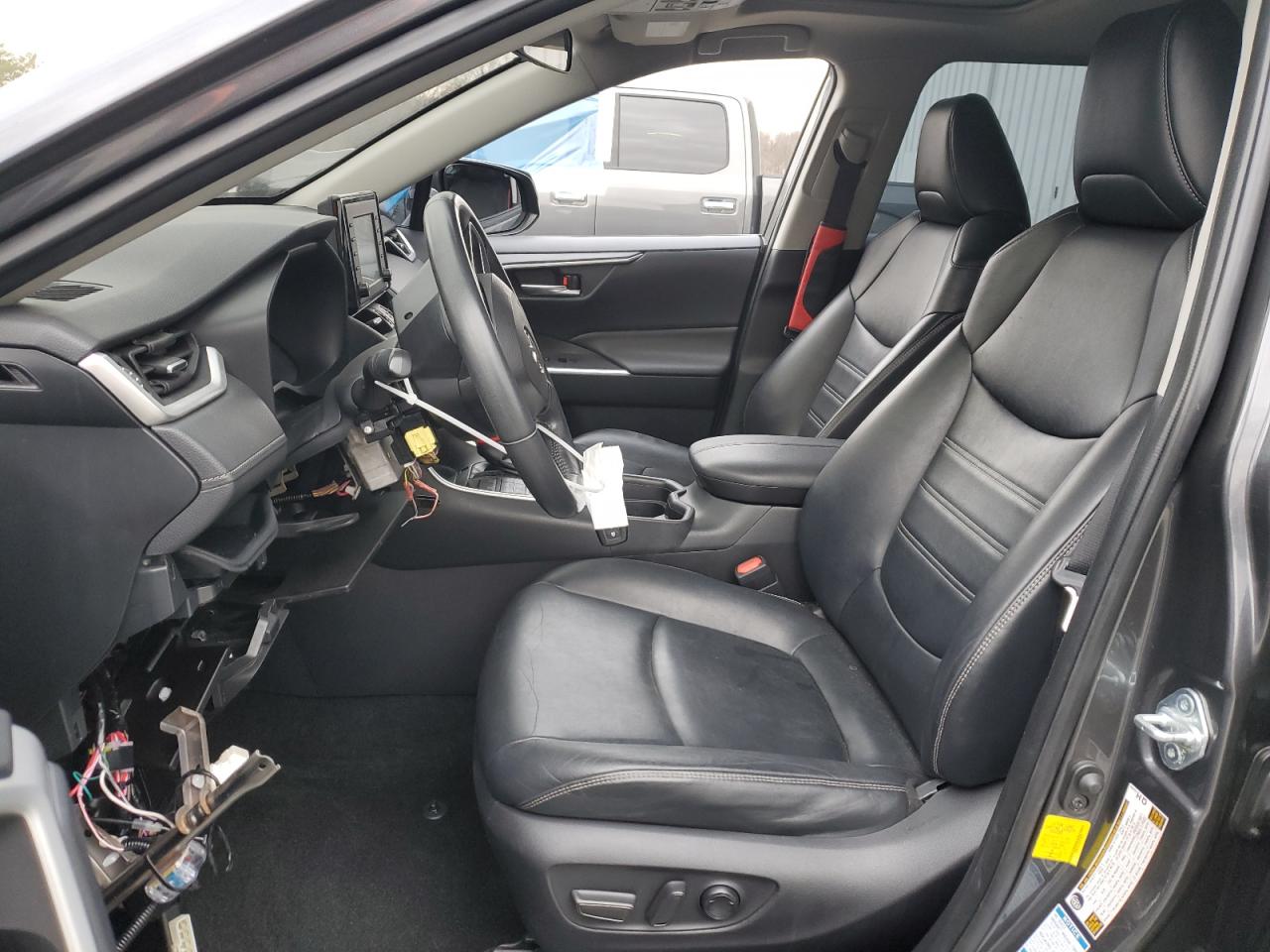 2019 Toyota RAV 4 - Image 7