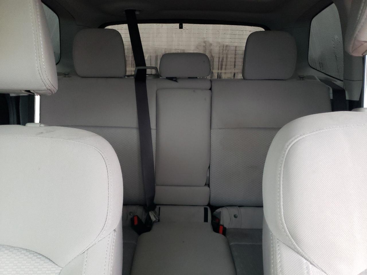 2016 Subaru Forester - Image 10