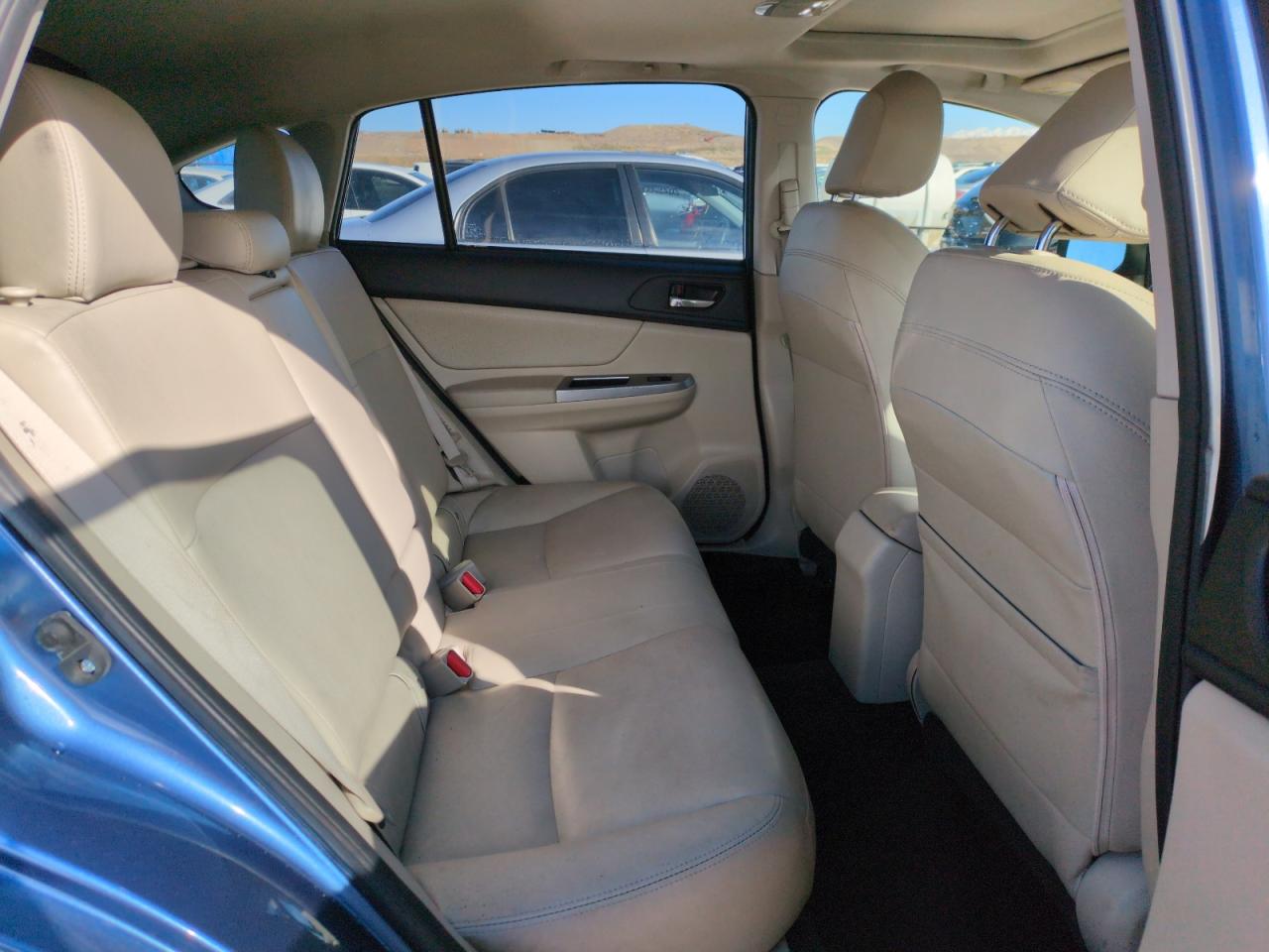 2014 Subaru XV - Image 10