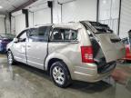 2009 Chrysler Town & Country Touring იყიდება Cahokia Heights-ში, IL - Rollover