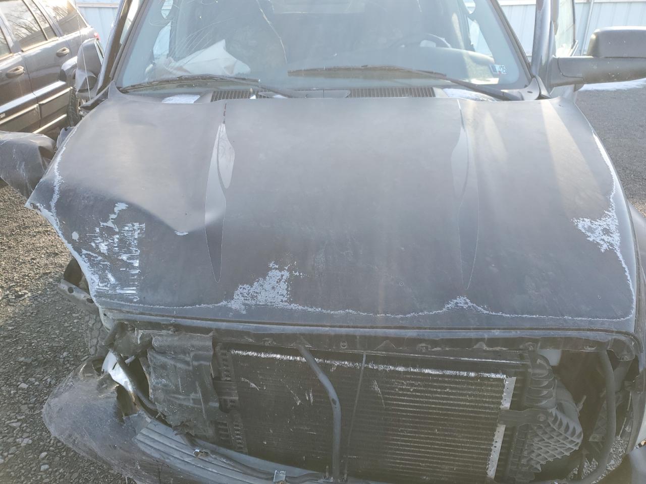 2005 Dodge RAM - Image 11