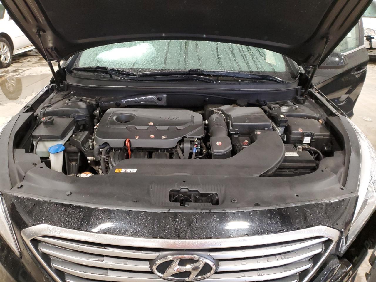 2017 Hyundai Sonata - Image 12