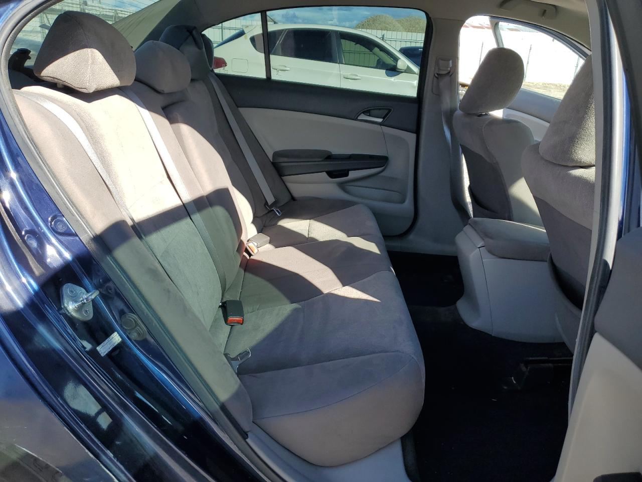 2010 Honda Accord - Image 10