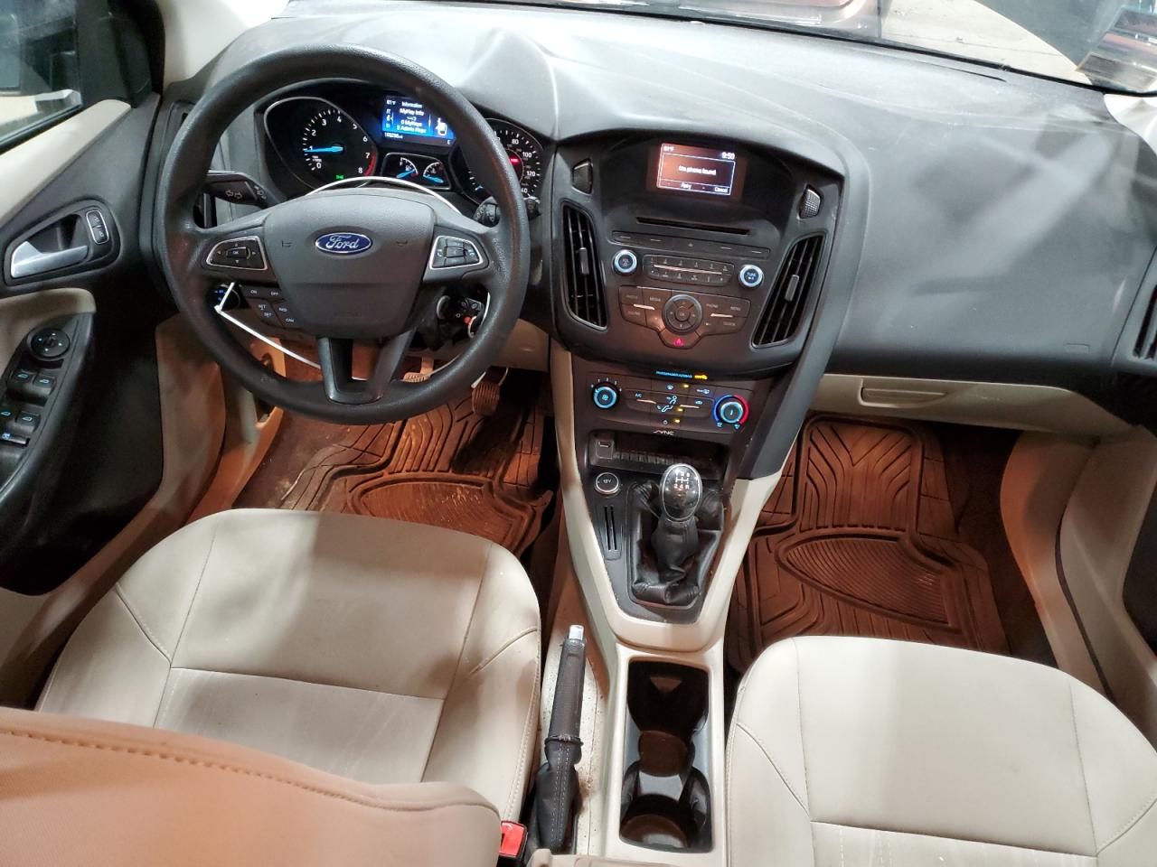 2015 Ford Focus - Image 8
