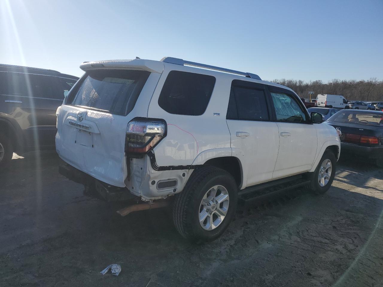 2014 Toyota 4Runner - Image 3