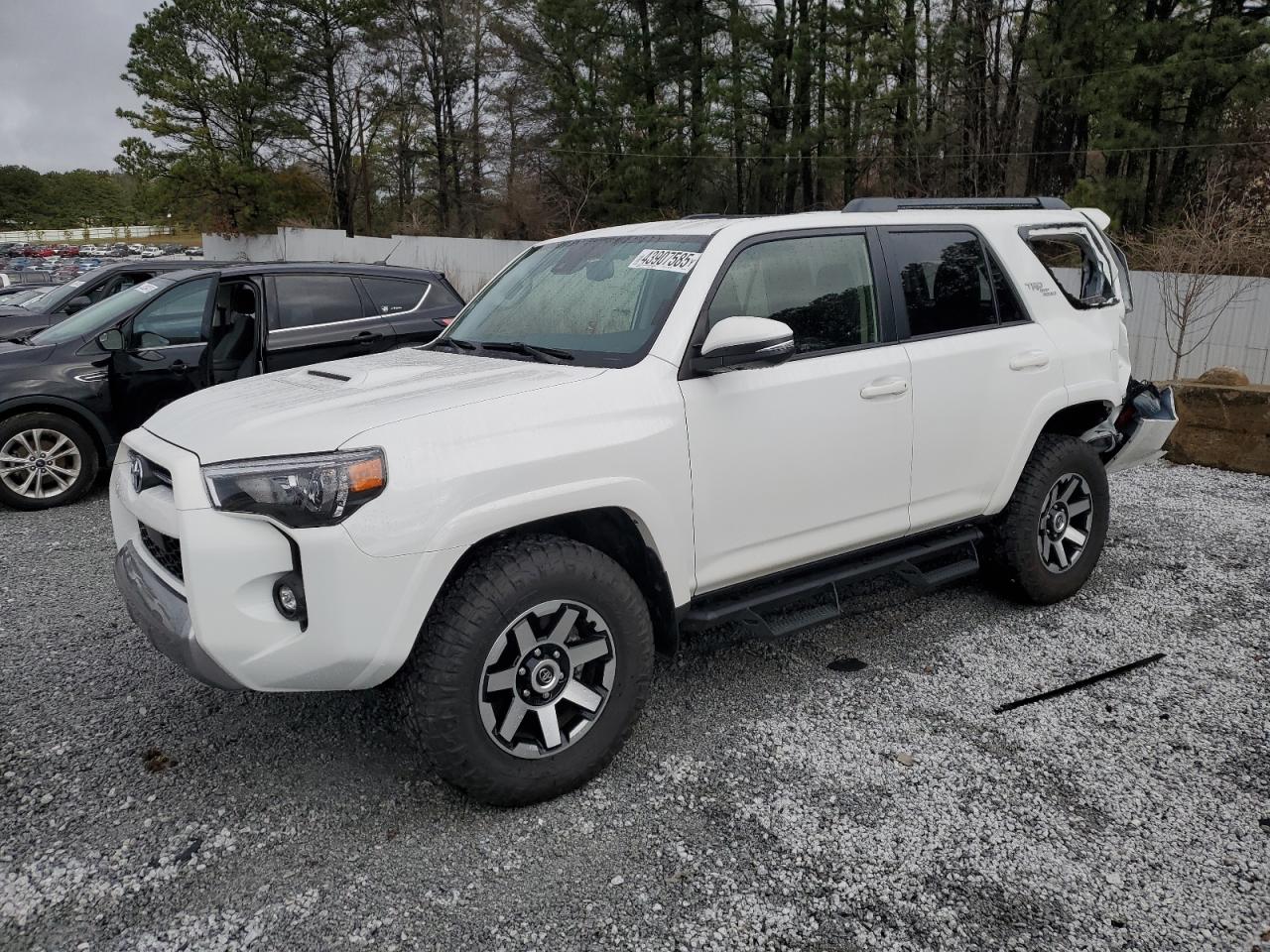 2024 Toyota 4Runner Sr5 Premium for Sale in Fairburn, GA - Rear End