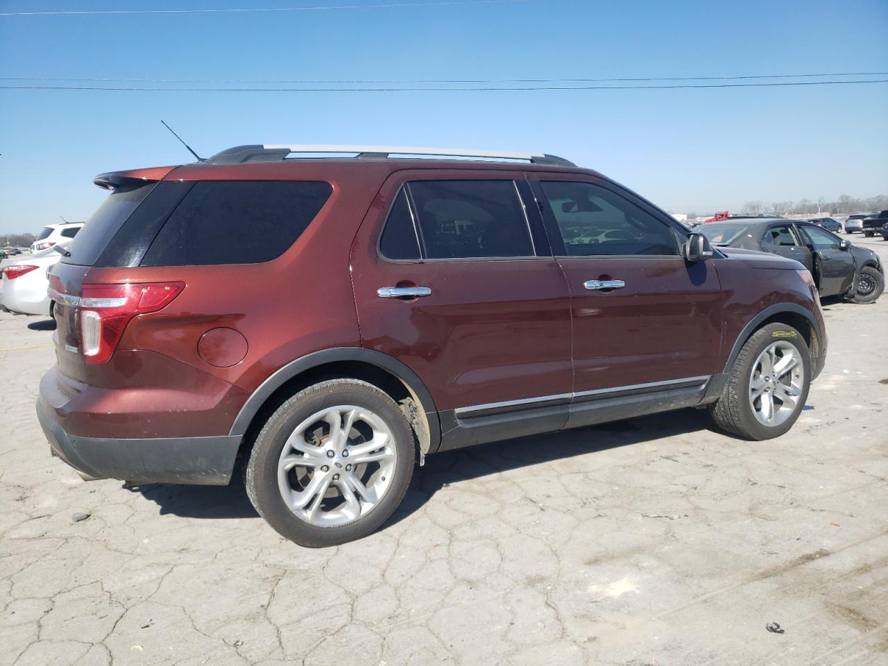 2015 Ford Explorer - Image 3