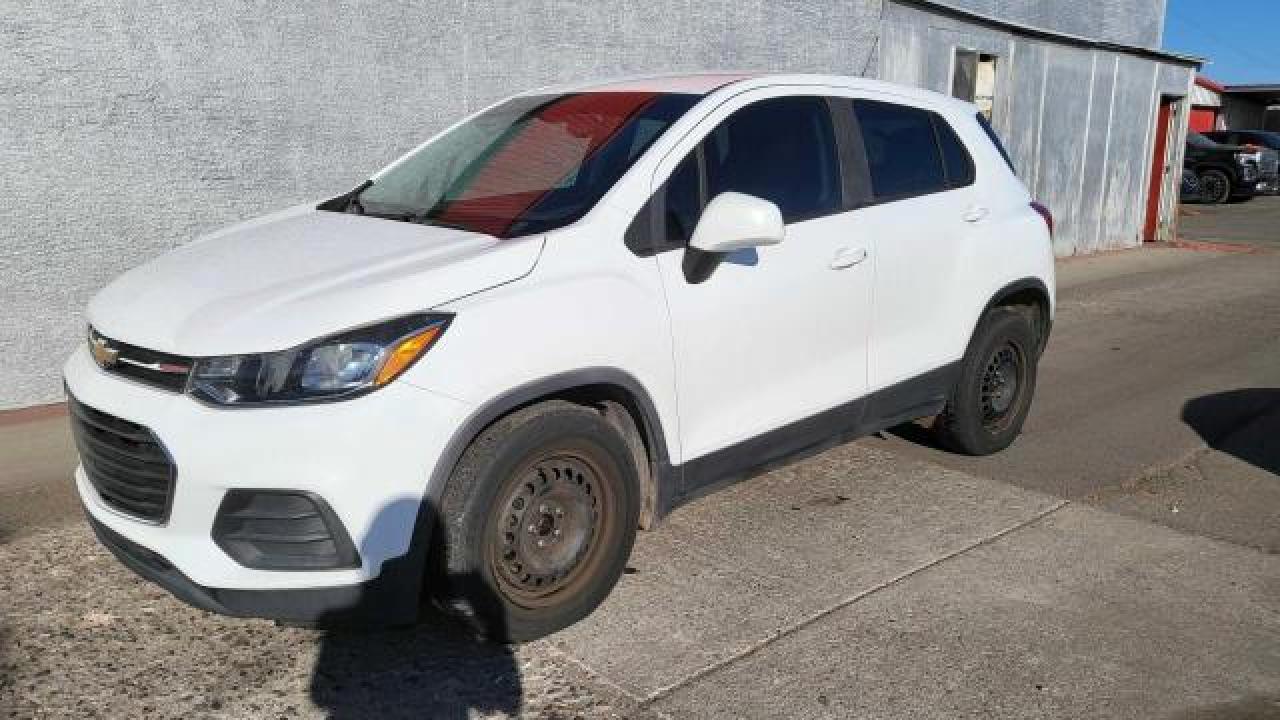 2019 Chevrolet Trax - Image 2