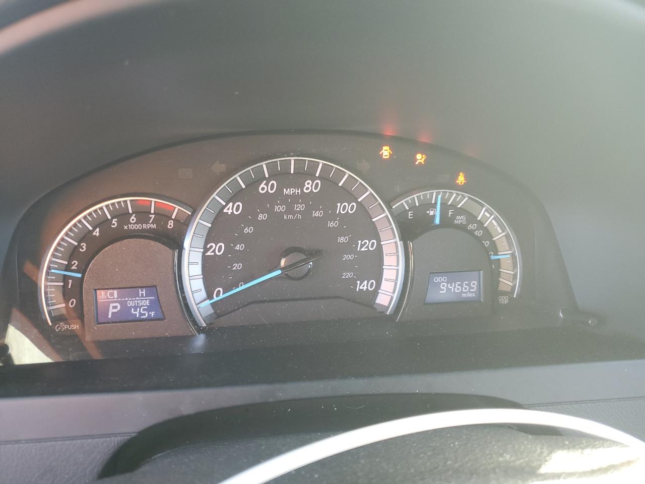 2014 Toyota Camry - Image 9