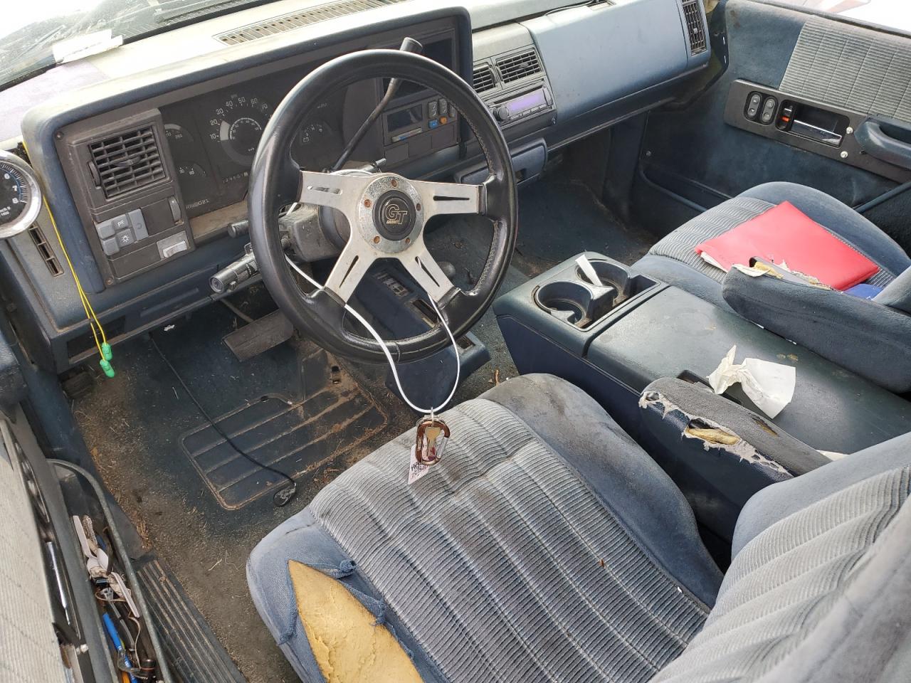 1990 Chevrolet GMT-400 - Image 8