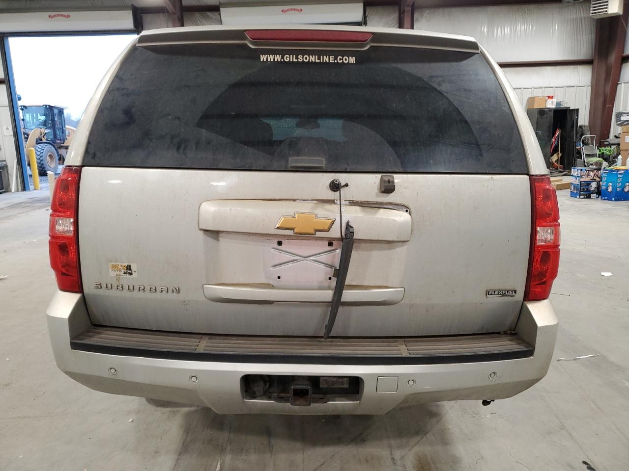 2012 Chevrolet Suburban - Image 6