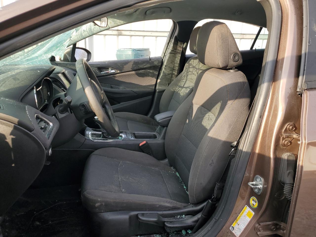 2019 Chevrolet Cruze - Image 7