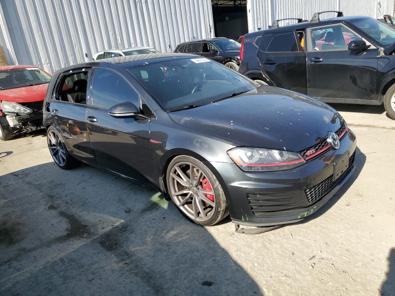 2017 Volkswagen GTI - Image 4