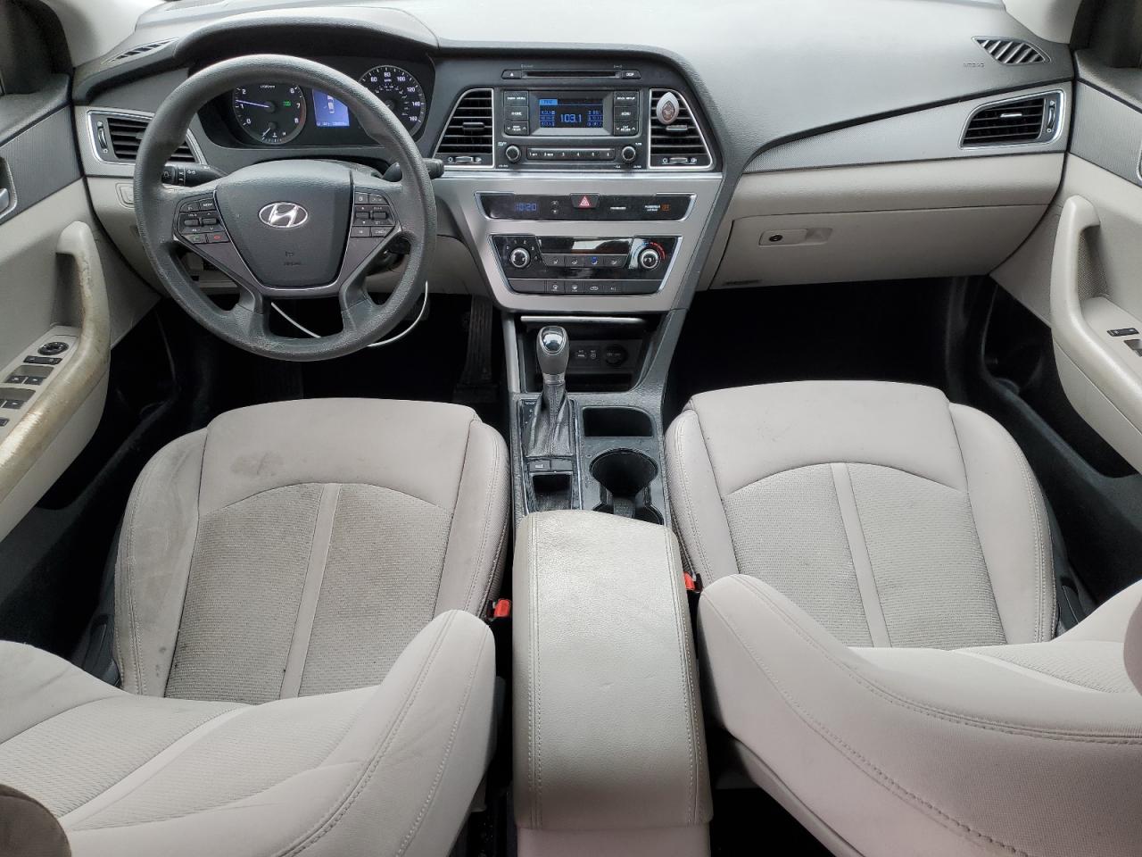 2015 Hyundai Sonata - Image 8