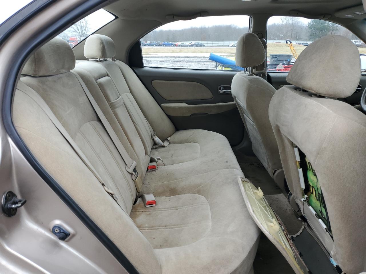 2005 Hyundai Sonata - Image 10