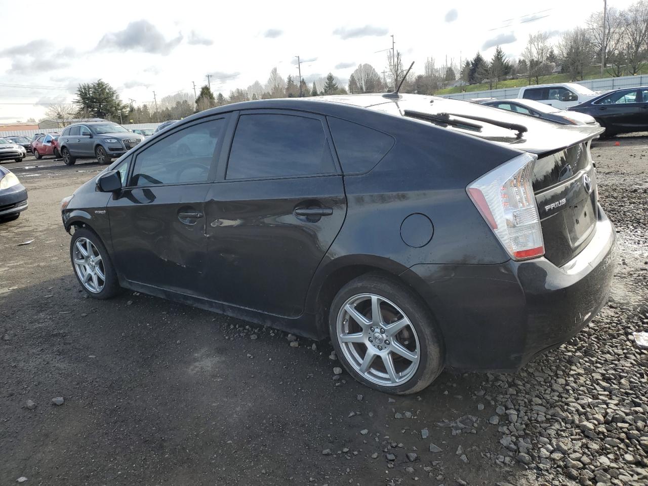 2010 Toyota Prius - Image 2