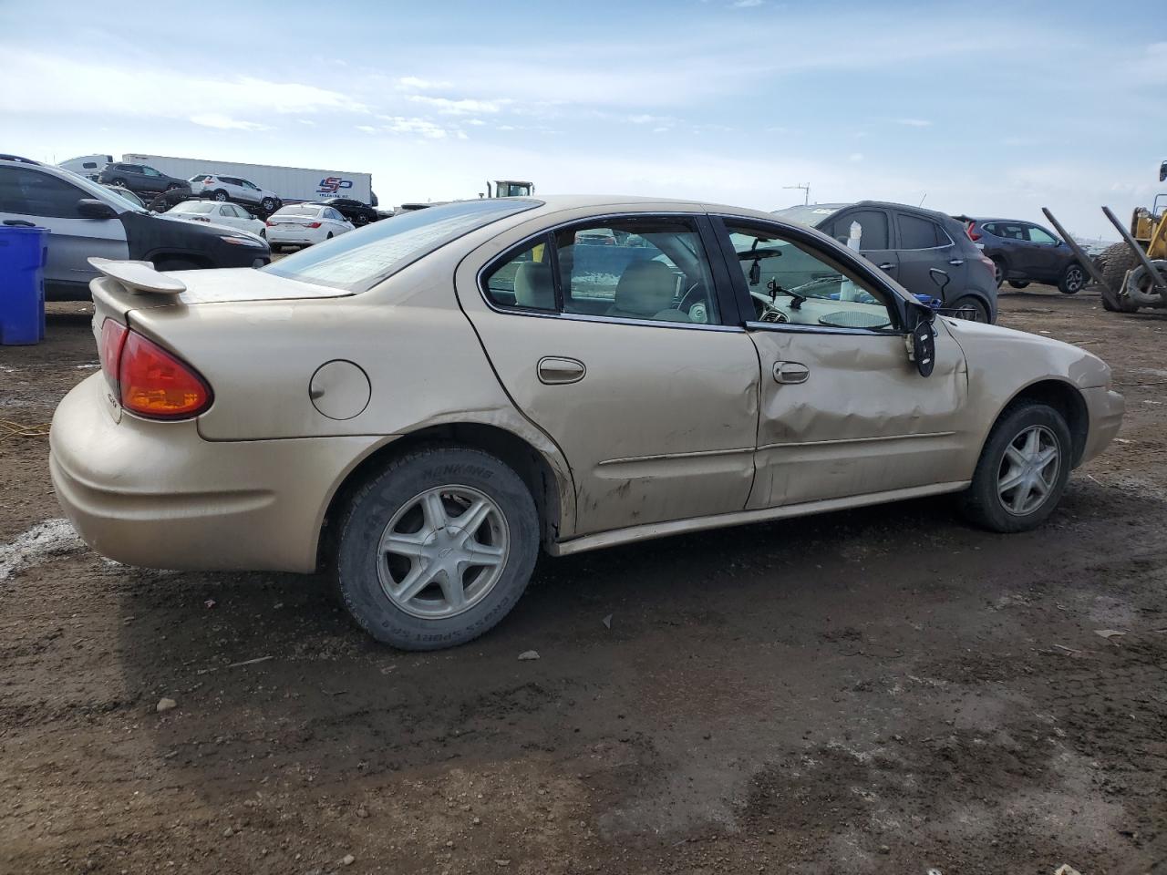 2003 Oldsmobile Alero - Image 3