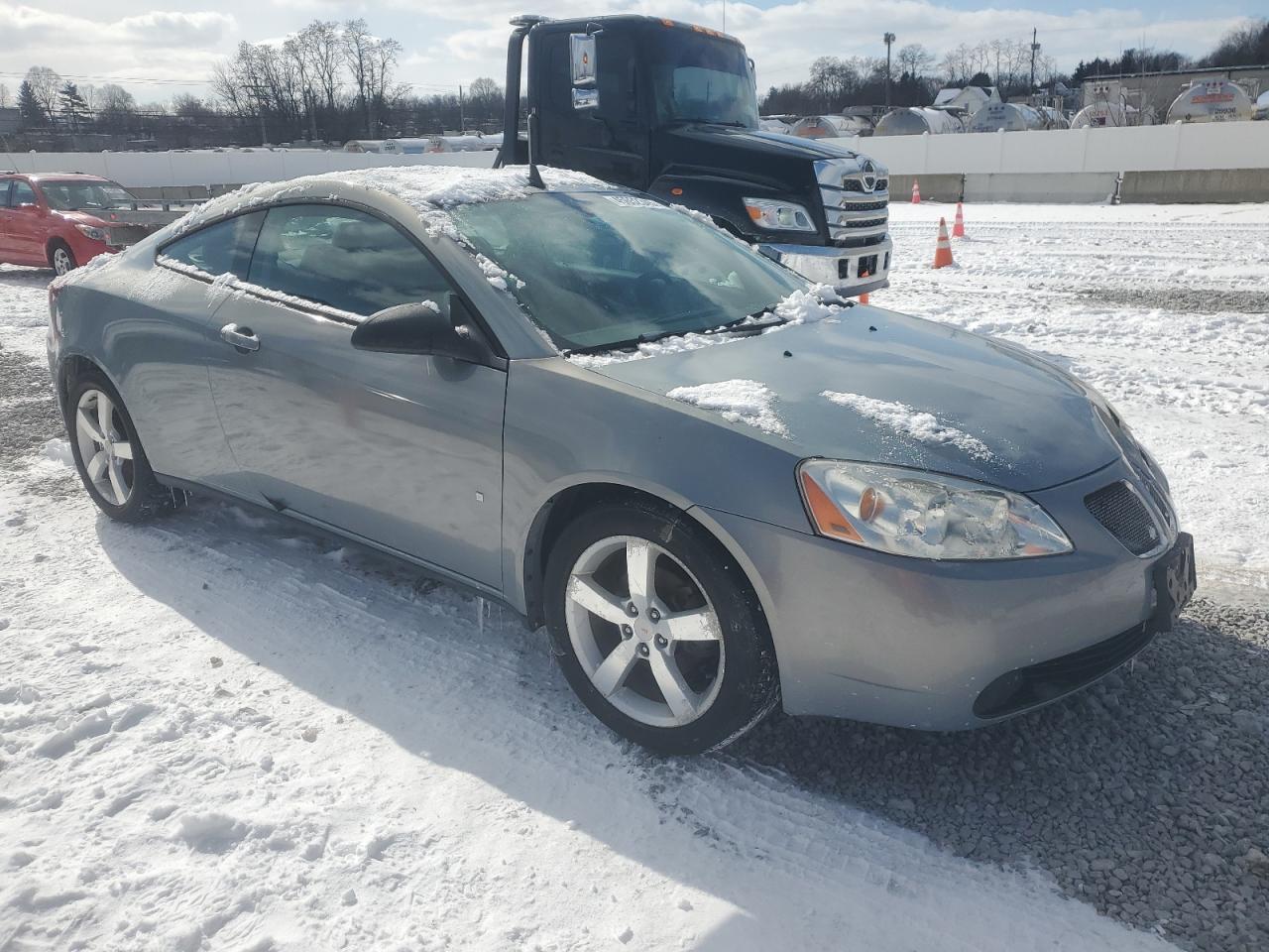 2007 Pontiac G6 - Image 4