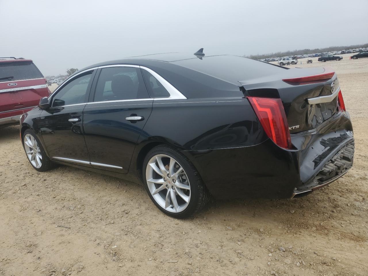 2013 Cadillac XTS - Image 2