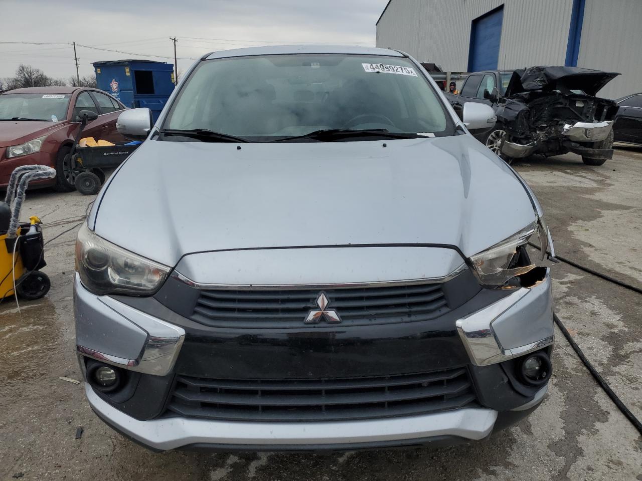 2017 Mitsubishi Outlander - Image 5