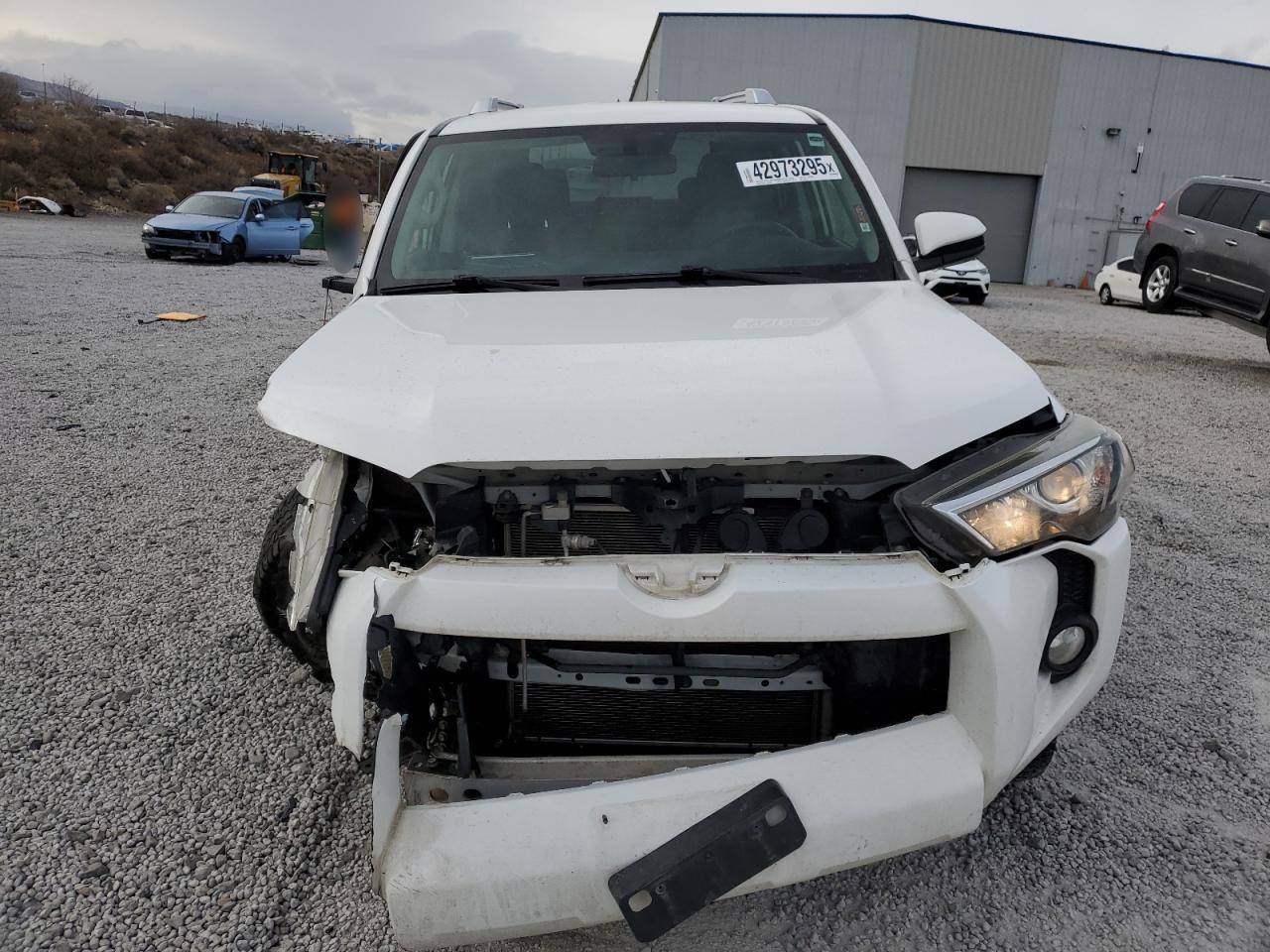 2017 Toyota 4Runner - Image 5