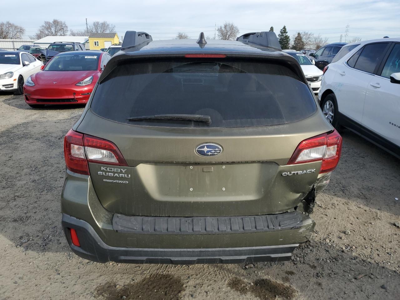 2018 Subaru Outback - Image 6