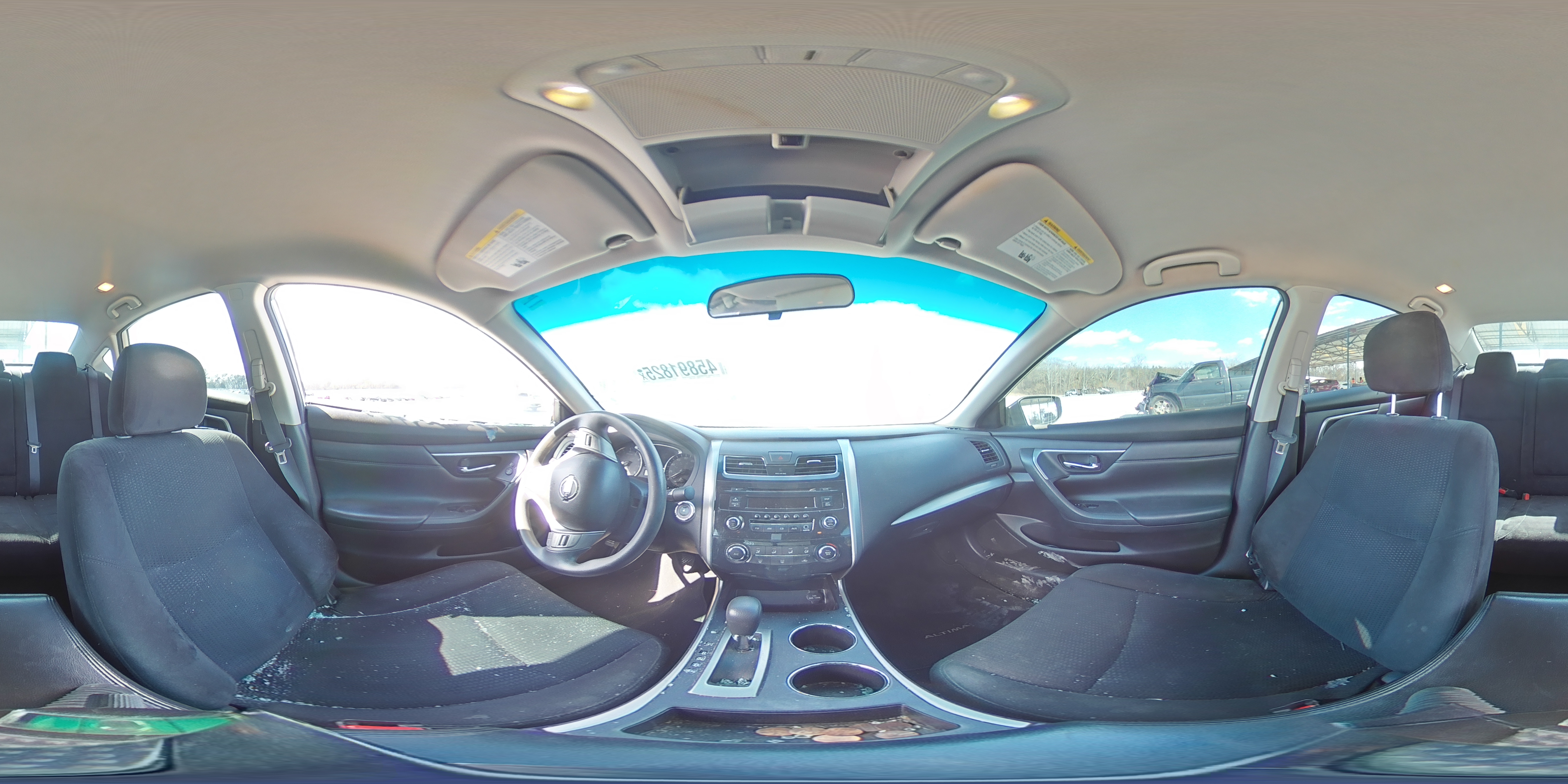 2015 Nissan Altima - Image 12
