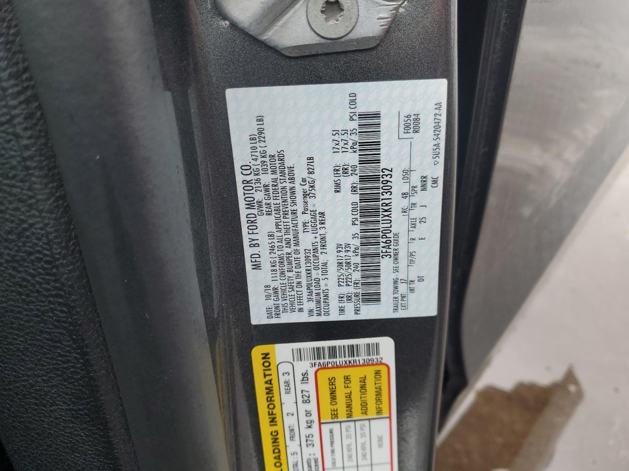 2019 Ford Fusion - Image 12