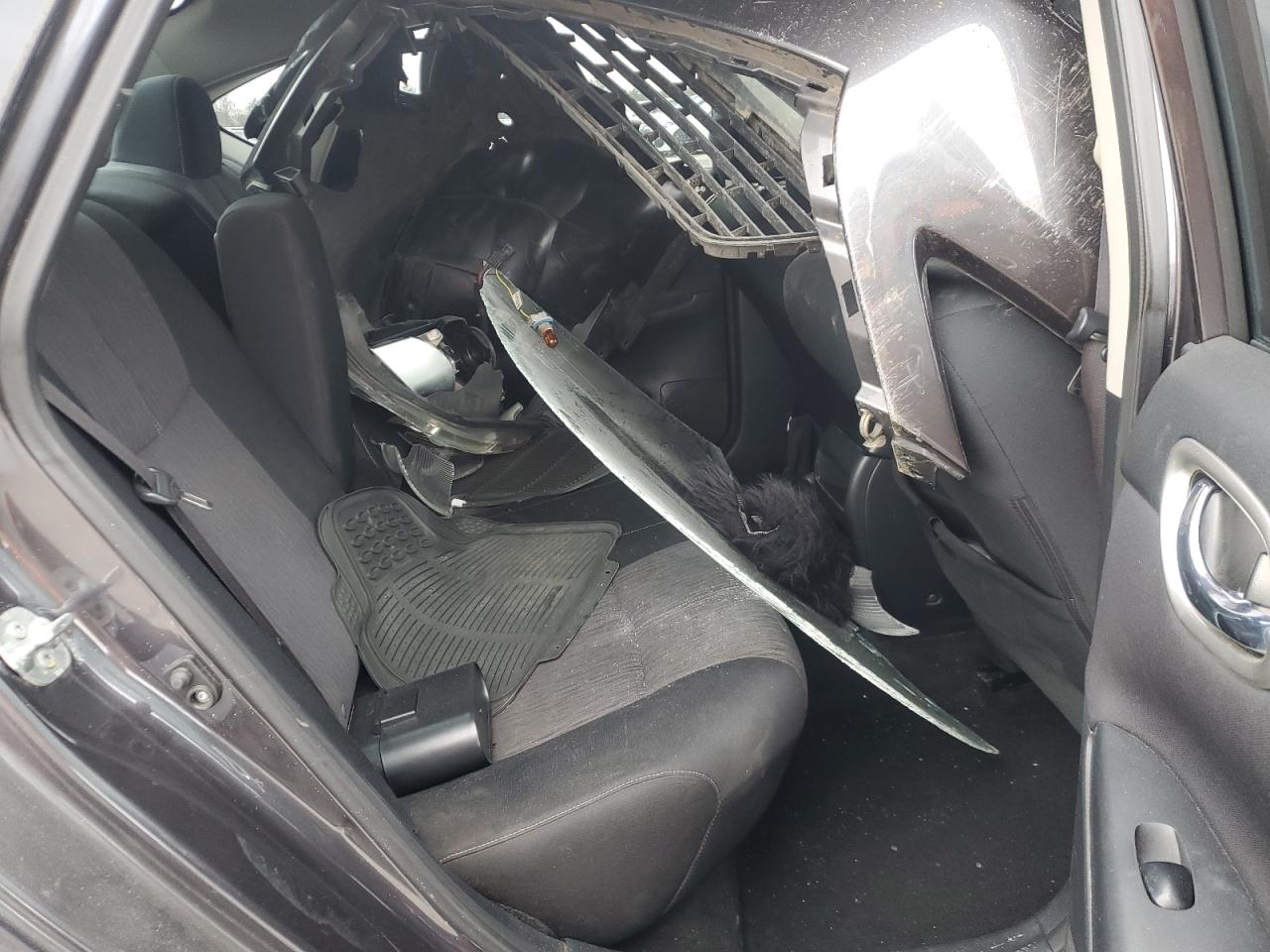 2014 Nissan Sentra - Image 10