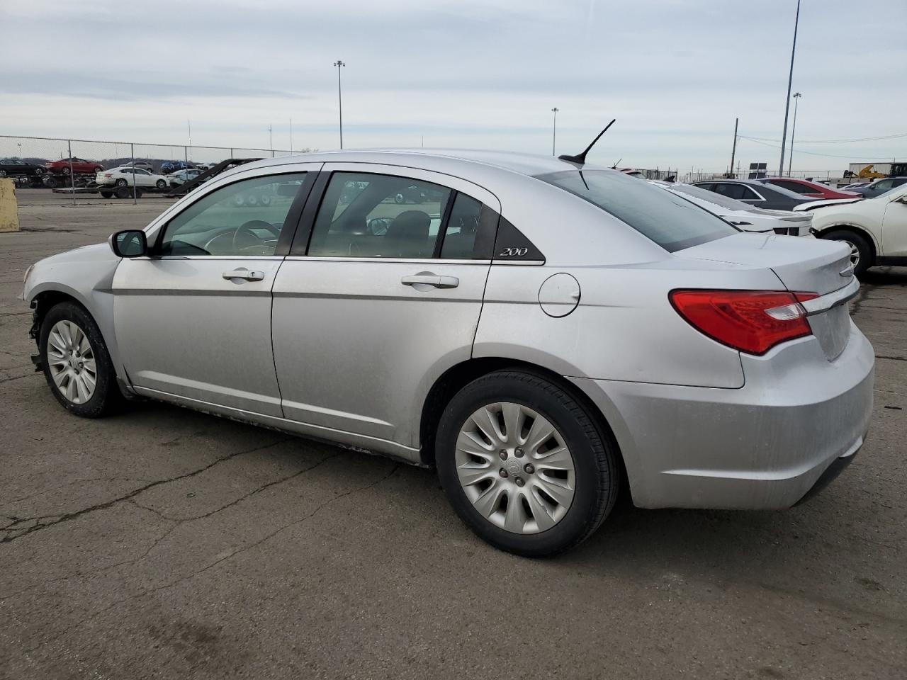 2012 Chrysler 200 - Image 2