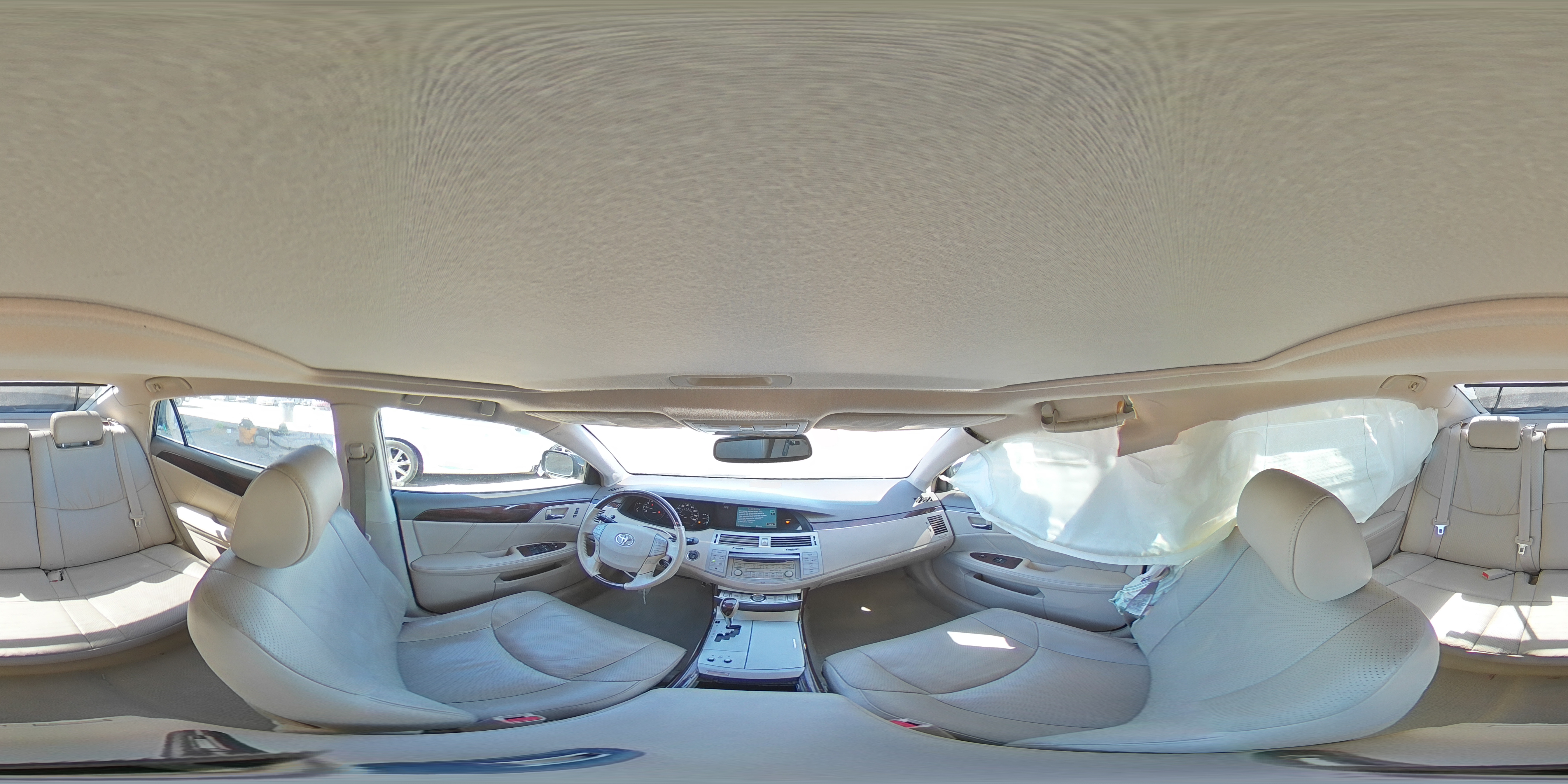 2008 Toyota Avalon - Image 13
