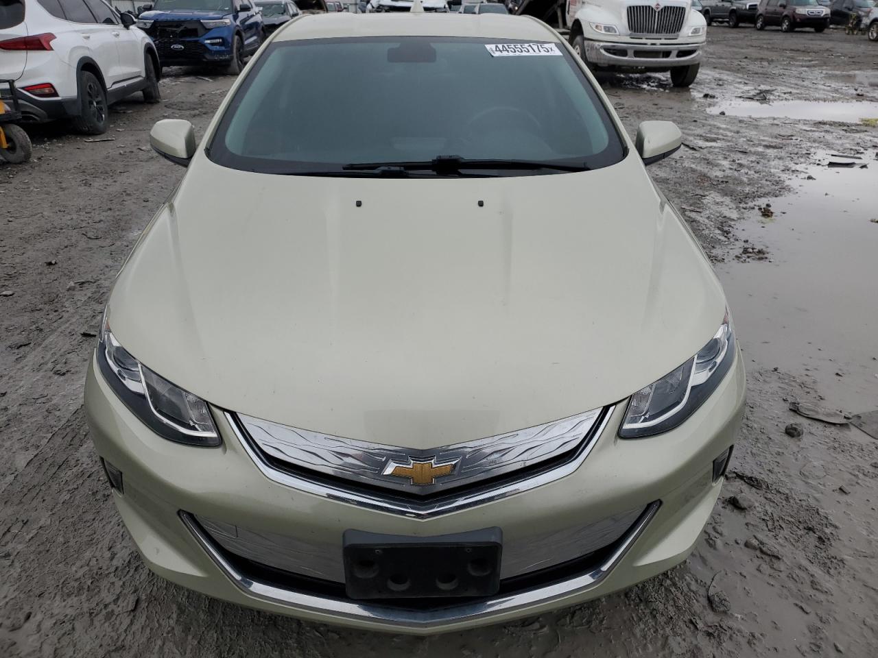 2017 Chevrolet Volt - Image 5