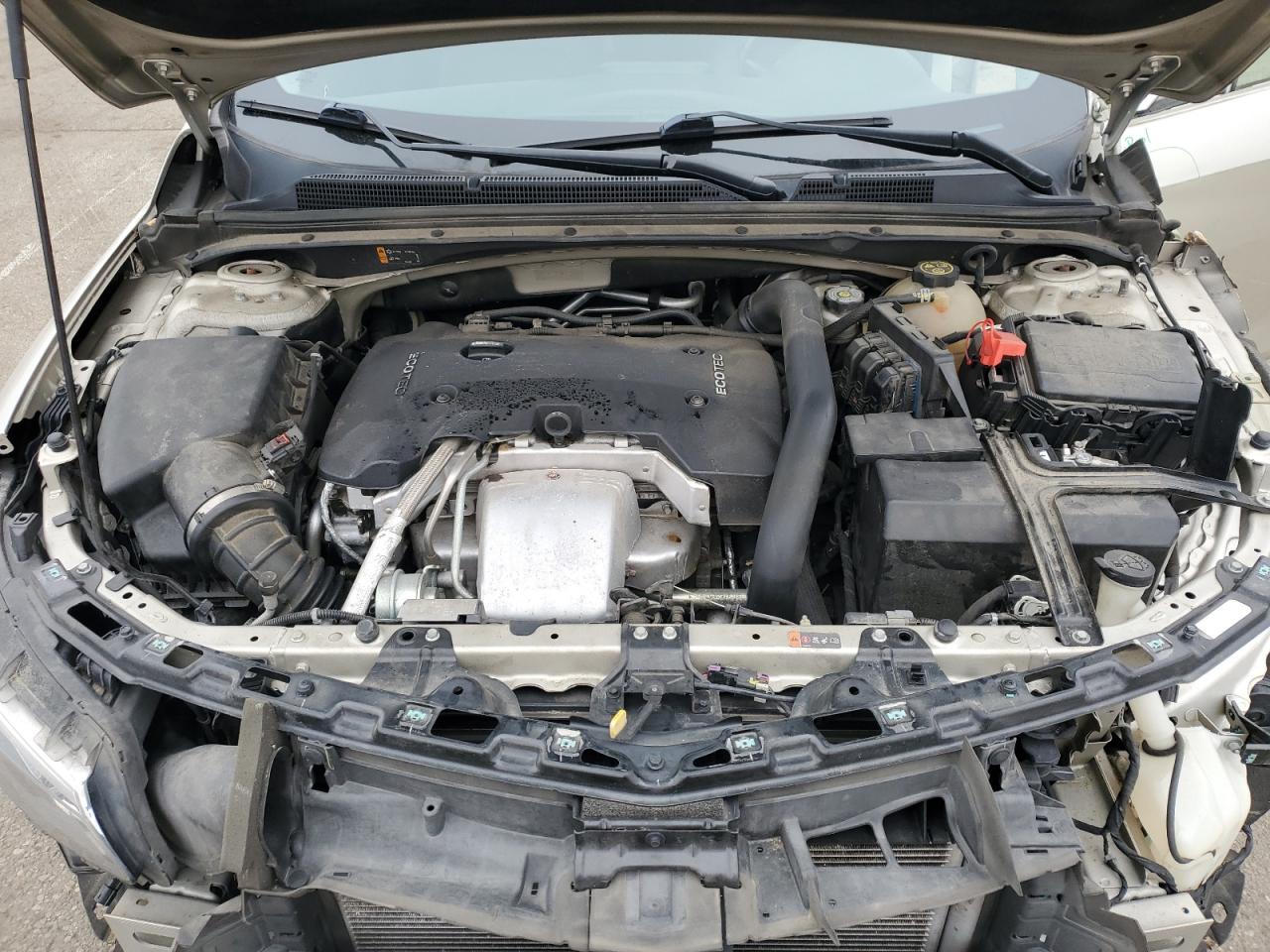 2016 Chevrolet Malibu - Image 11
