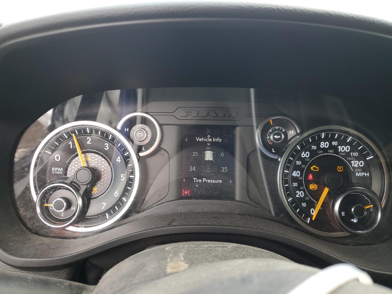 2019 RAM 1500 - Image 9