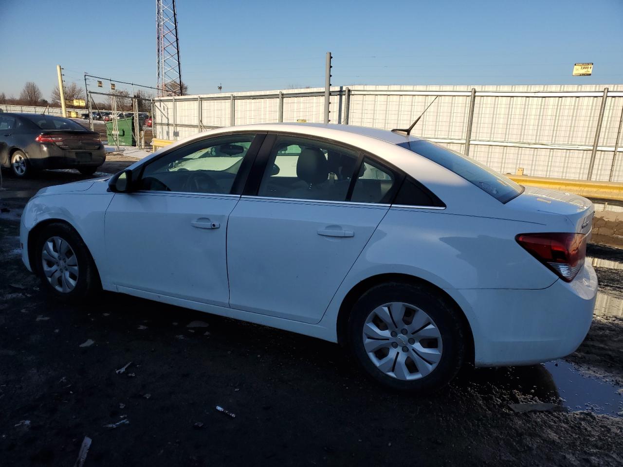 2012 Chevrolet Cruze - Image 2