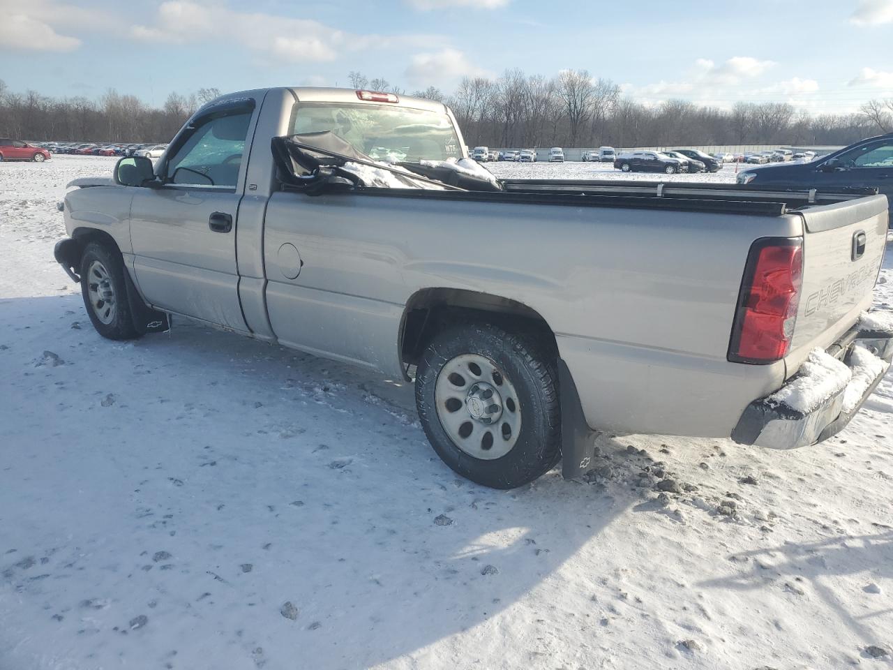 2005 Chevrolet Silverado - Image 2