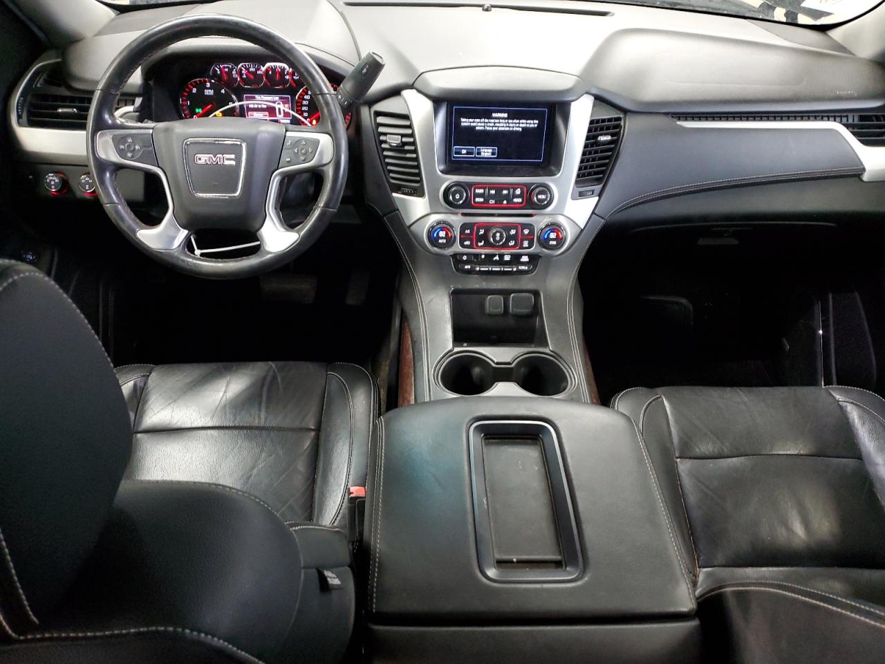 2016 GMC Yukon - Image 8