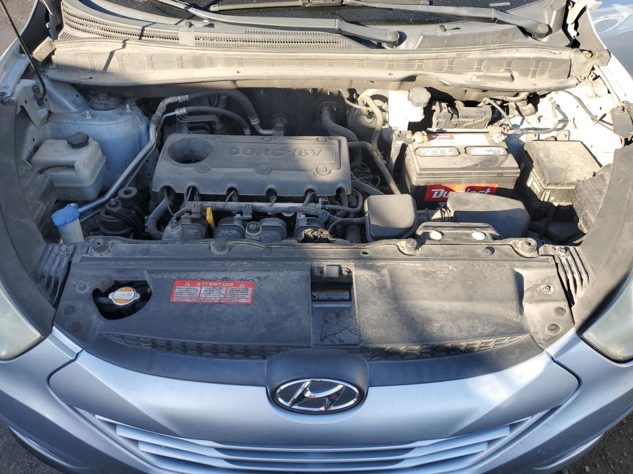 2011 Hyundai Tucson - Image 12