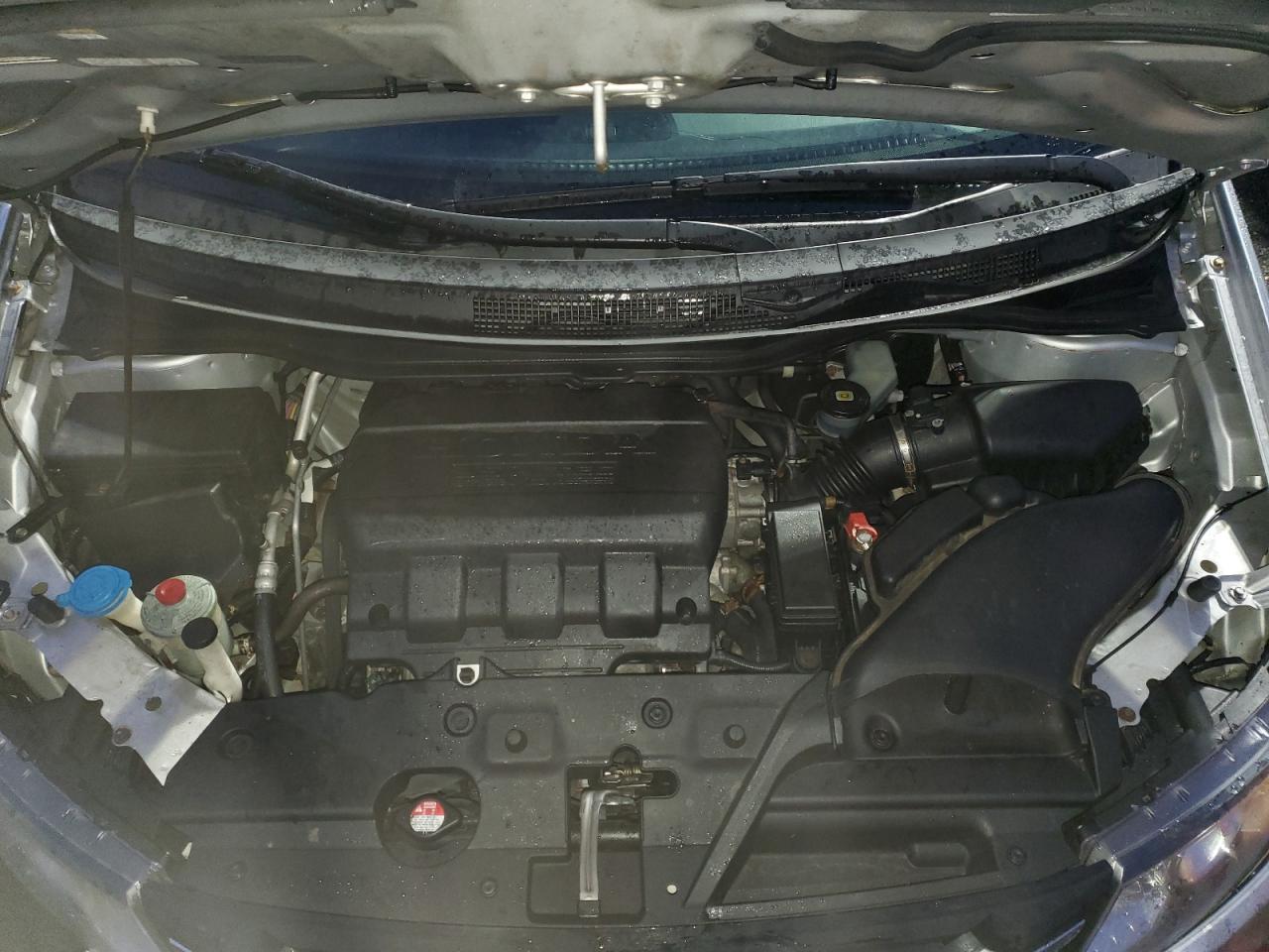 2014 Honda Odyssey - Image 12