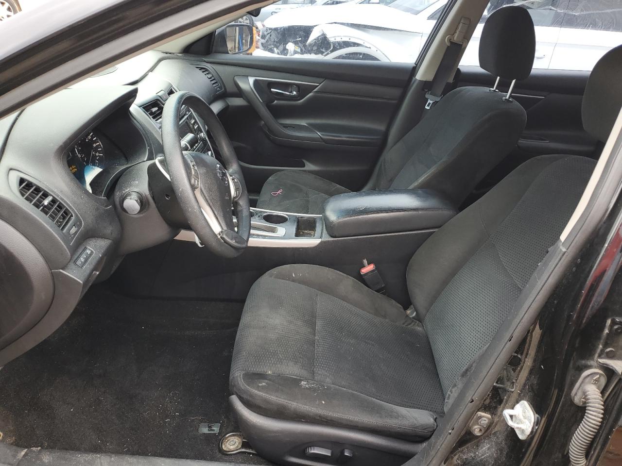 2015 Nissan Altima - Image 7