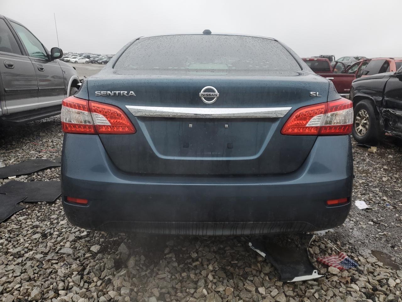 2015 Nissan Sentra - Image 6