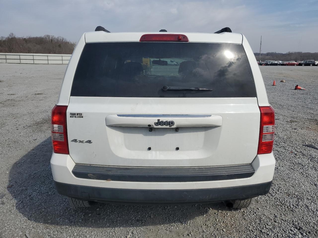2016 Jeep Liberty (Patriot) - Image 6
