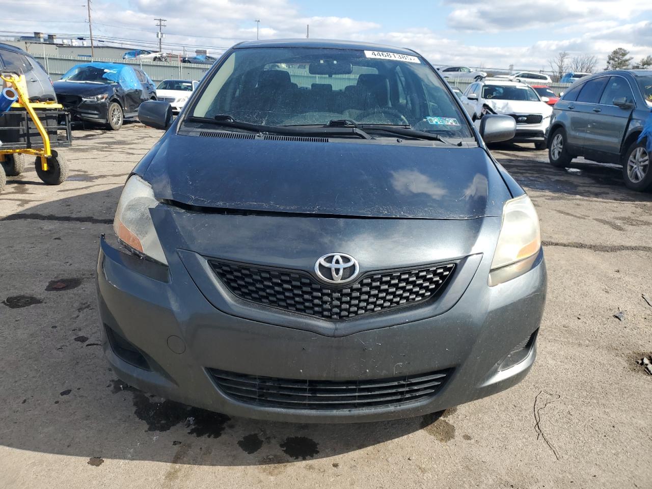 2010 Toyota Yaris - Image 5