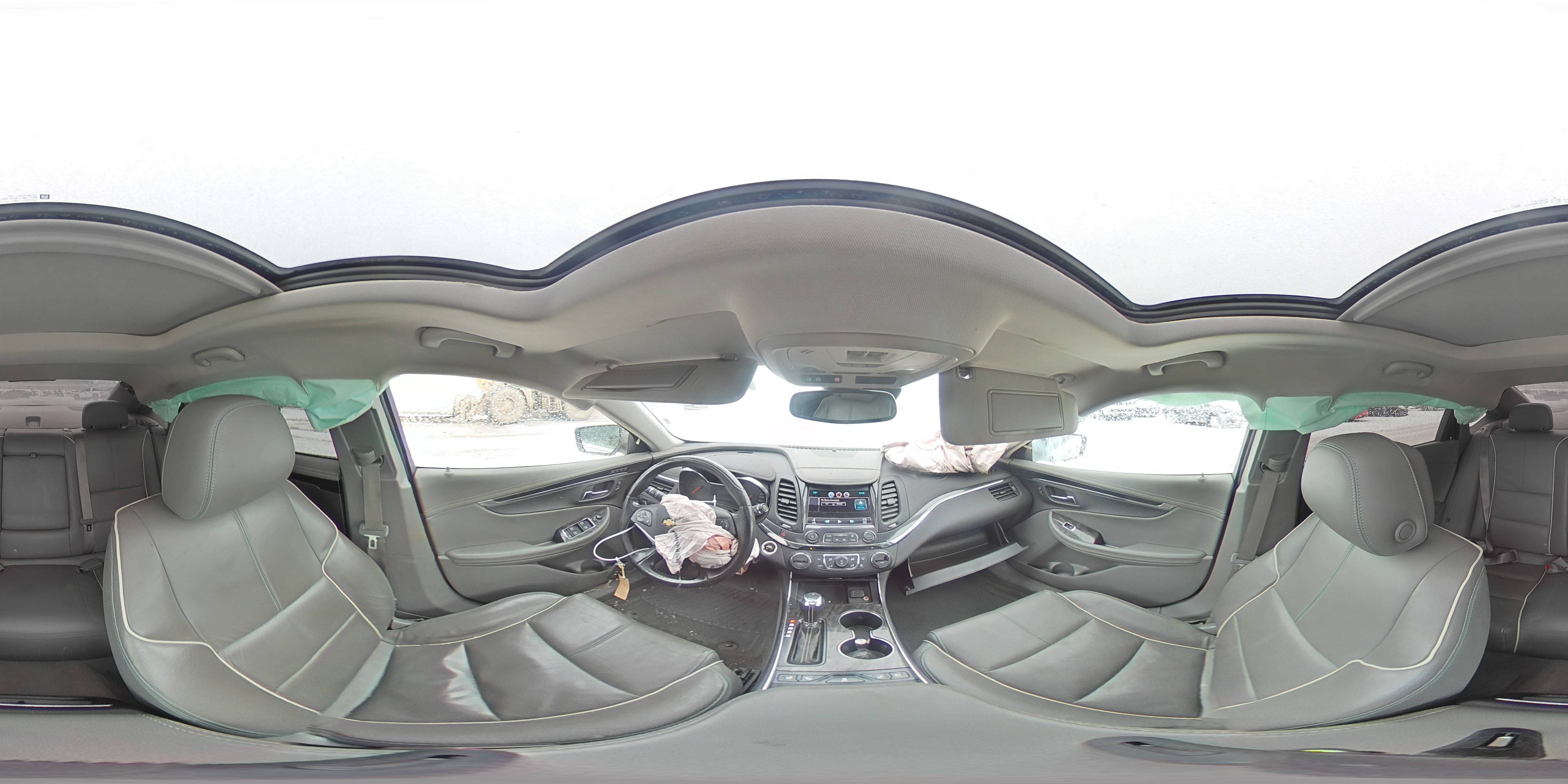 2014 Chevrolet Impala - Image 13