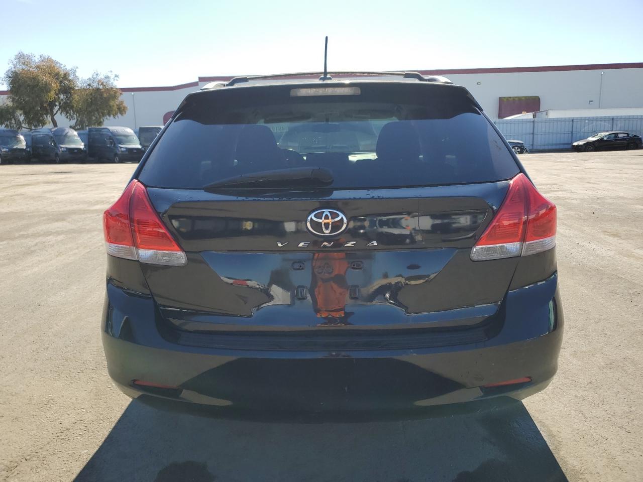2010 Toyota Venza - Image 6