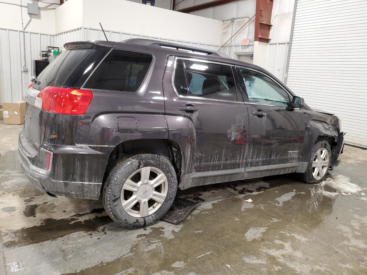 2016 GMC Terrain - Image 3