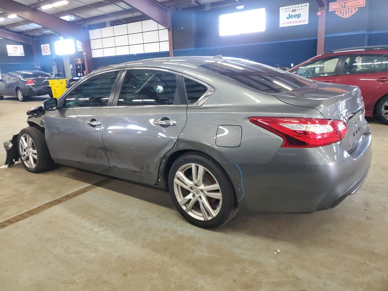 1N4BL3AP9HC175781 NISSAN ALTIMA 2017
