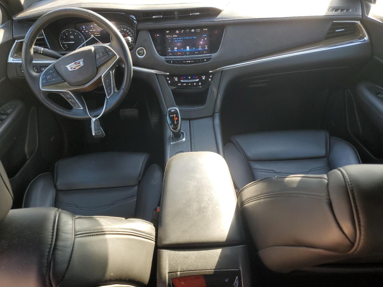 2017 Cadillac XT5 - Image 8